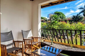 Junior Suite | In-room safe, desk, free cribs/infant beds, free rollaway beds