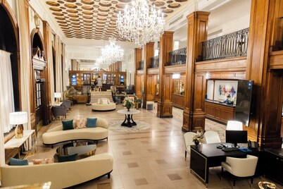 The Lord Nelson Hotel & Suites