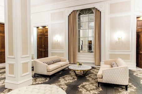 Interior. The Lord Nelson Hotel & Suites