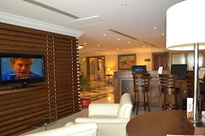 Lobby-Lounge