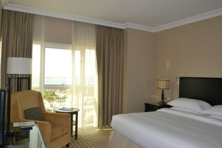 Sheraton Khalidiya Hotel - Image 60