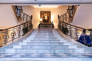 Staircase - Sheraton Khalidiya Hotel (Abu Dhabi)