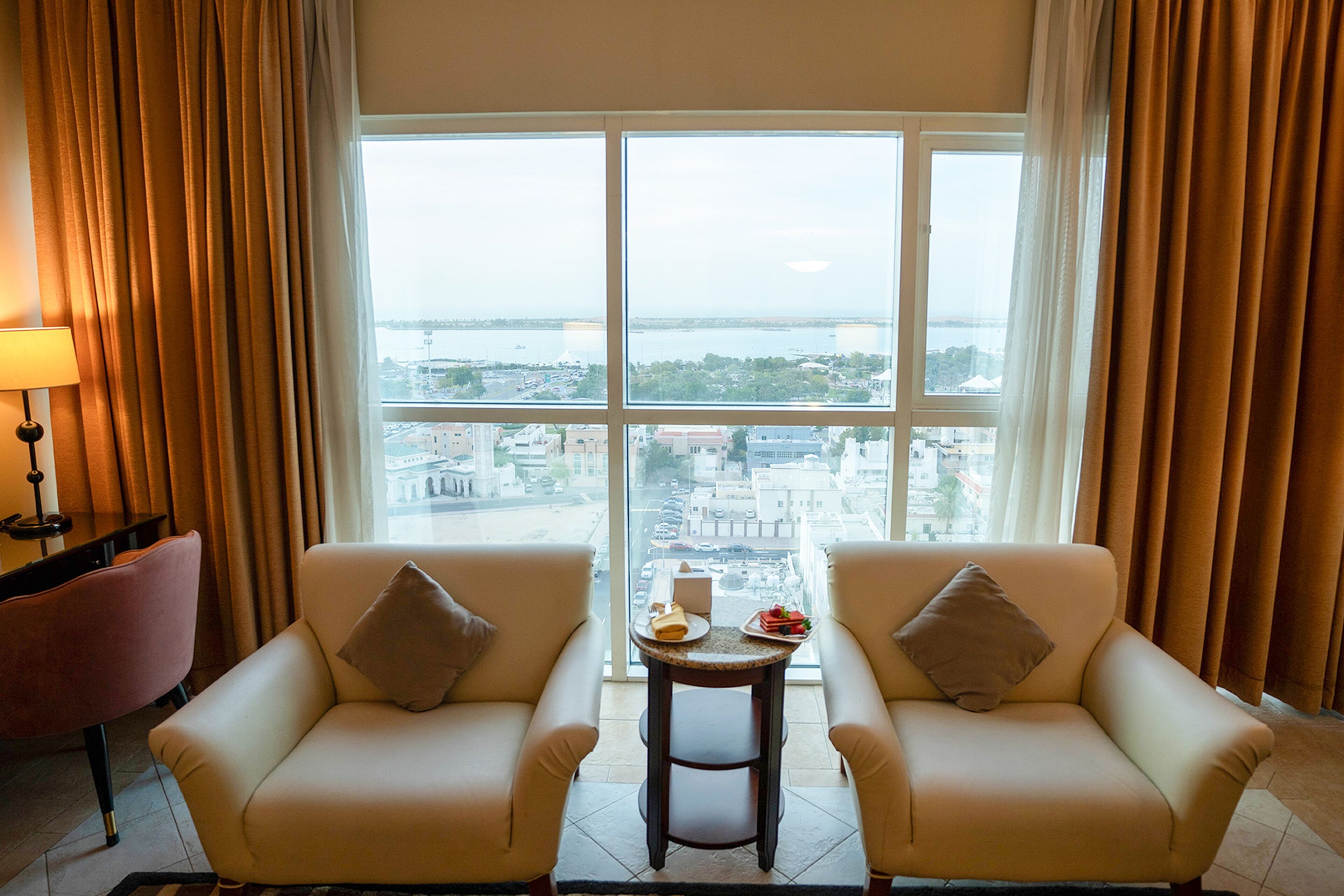Classic Executive Suite City View | View from room
