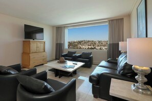 LED TV, pay movies