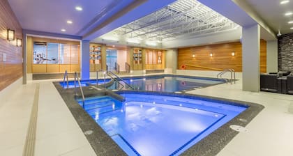 Banff Park Lodge