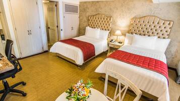 Standard Twin Room | Premium bedding, minibar, in-room safe, desk