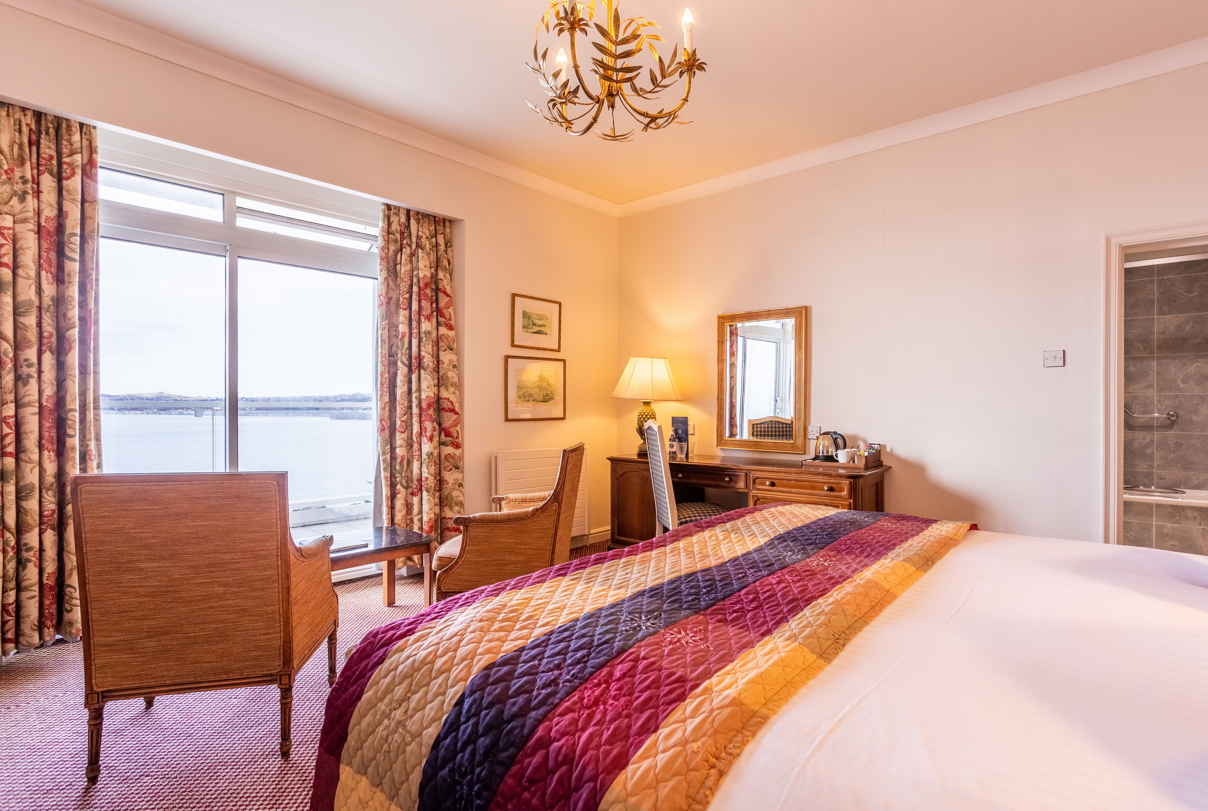 Deluxe Sea View Double Room | Hypo-allergenic bedding, in-room safe, individually decorated