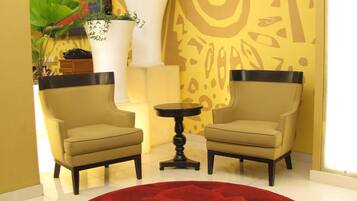 Sala de estar en el lobby