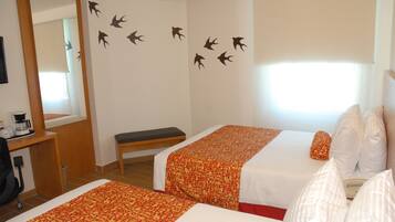 Caja de seguridad en la habitación, escritorio y wifi gratis