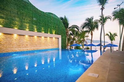 Ritz Acapulco Hotel All Inclusive