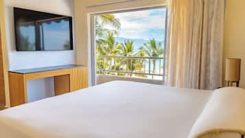 Deluxe Partial Bay View | View from room