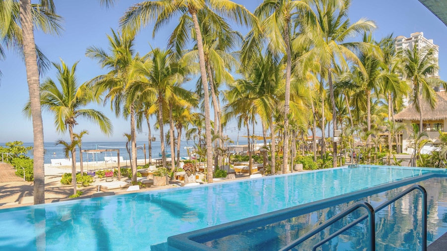 Friendly Fun Vallarta Different Experiences - All Inclusive.