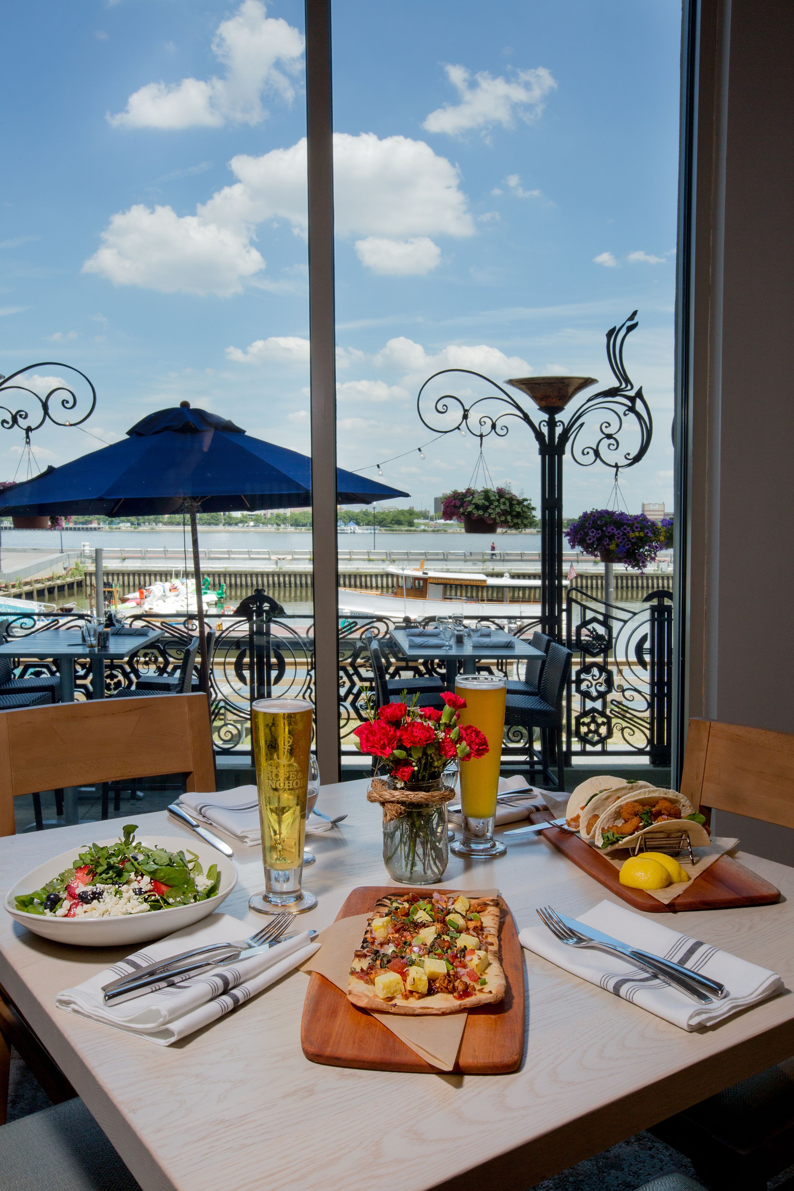 Photo - Hilton Philadelphia at Penn's Landing