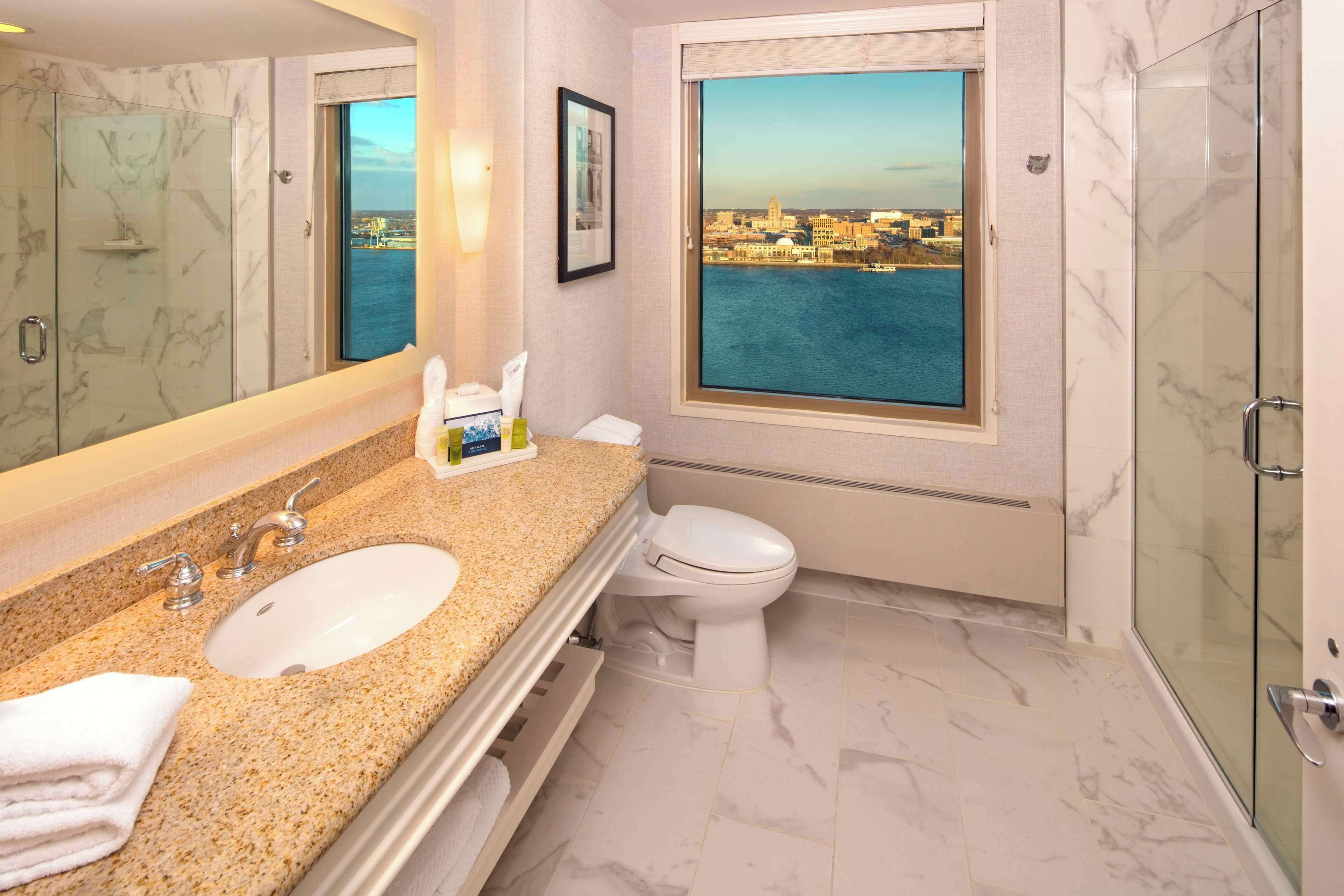 Photo - Hilton Philadelphia at Penn's Landing