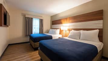 Suíte luxo, 1 quarto, para não fumantes, cozinha americana | Roupas de cama premium, escrivaninha, espaço de trabalho para notebook