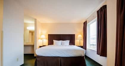 Greystone Inn and Suites