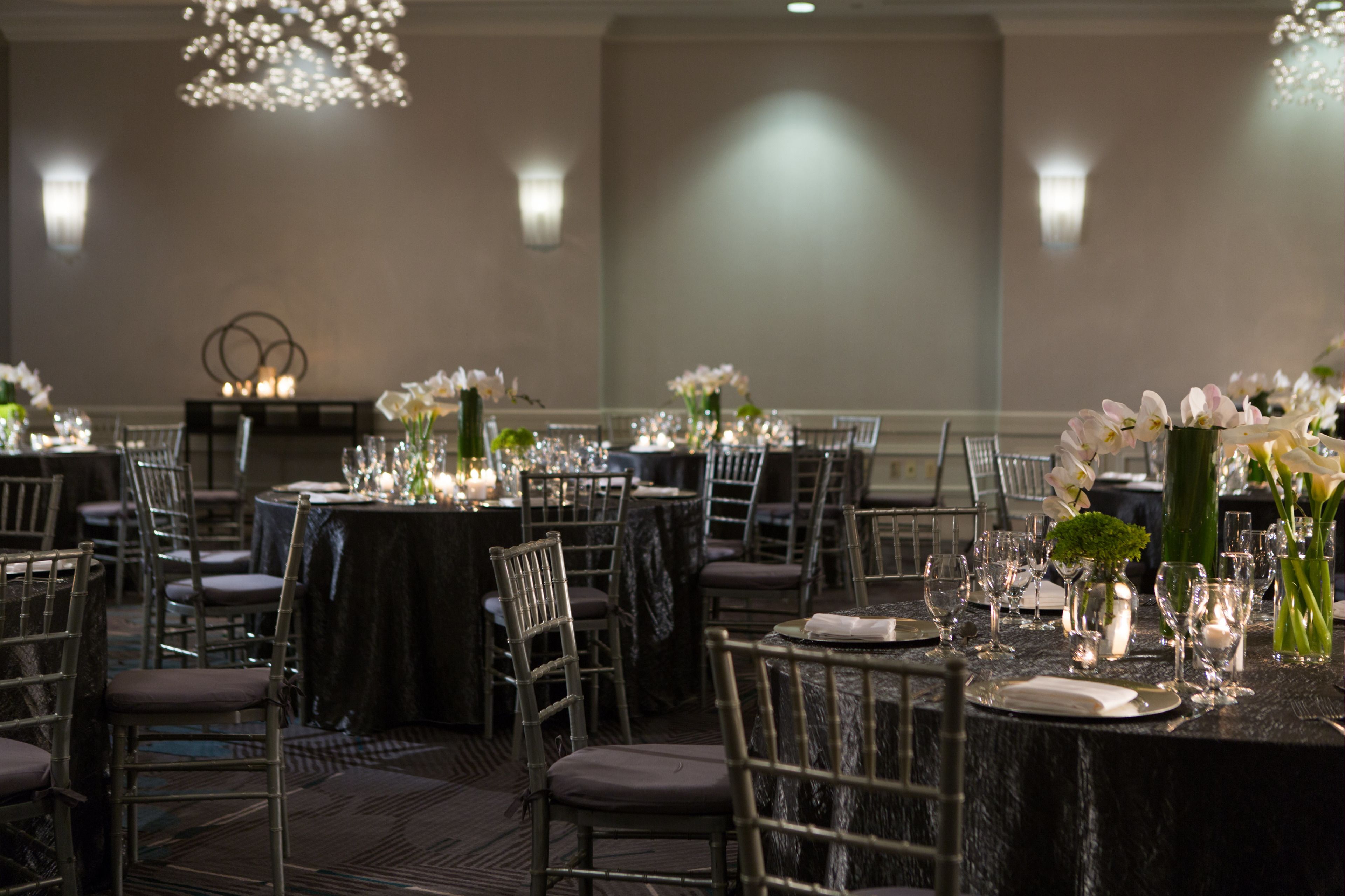 Frokost, lunsj og middag serveres, amerikanske retter 