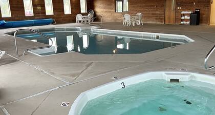 Serena Inn & Suites - Sundance