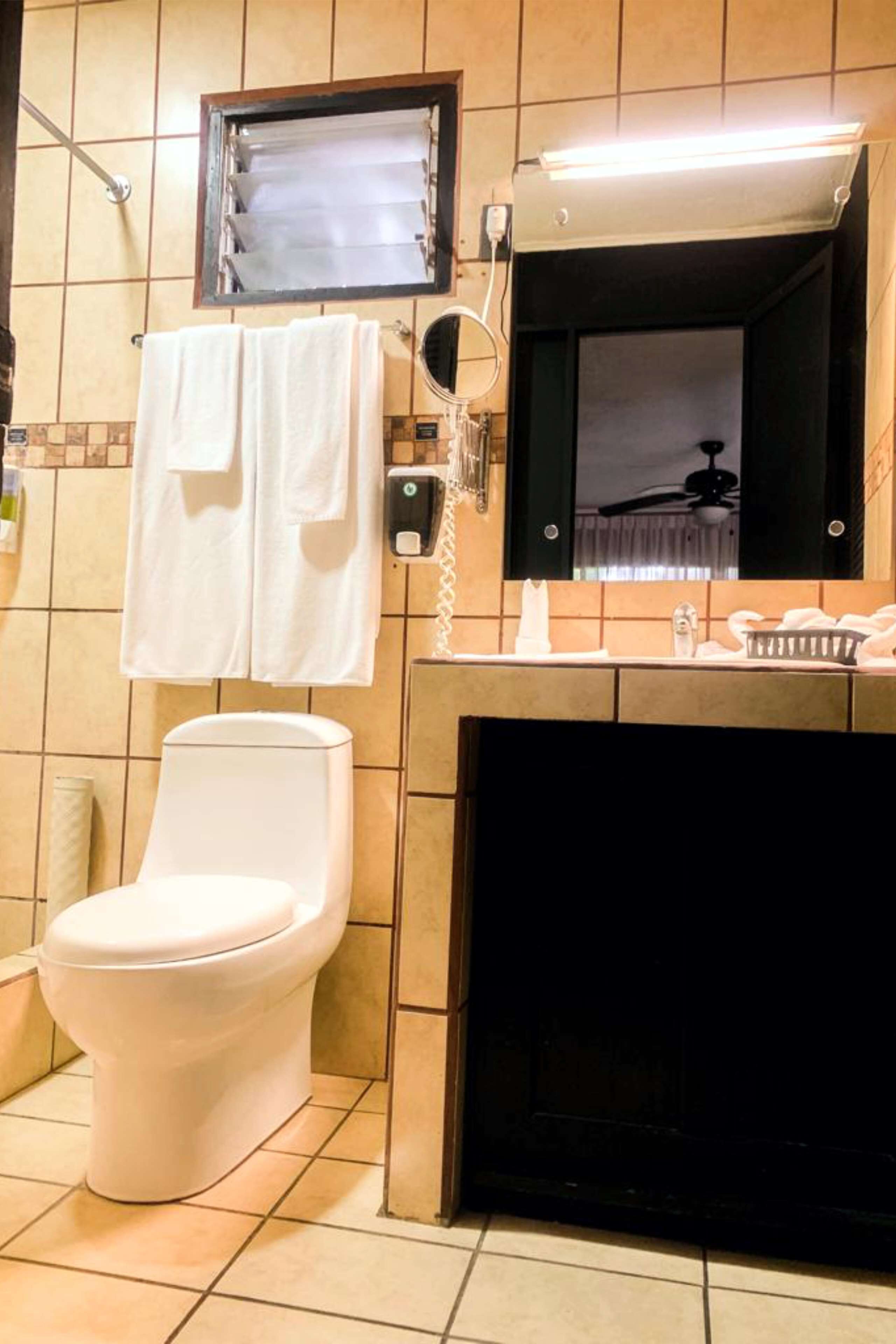 Photo - Best Western El Sitio Hotel