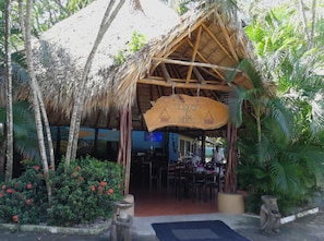 Breakfast, lunch, dinner served; international cuisine, pool views