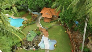 Property grounds - Swagath Holiday Resort (Neyyattinkara)