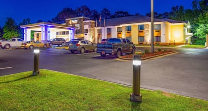 Comfort Suites