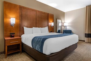 Down comforters, pillowtop beds, desk, laptop workspace