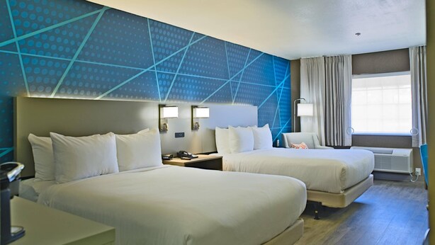 A hotel room with two beds, a desk, a phone, and a window with curtains. - Comfort Inn & Suites Sierra Vista Near Ft Huachuca (Sierra Vista)