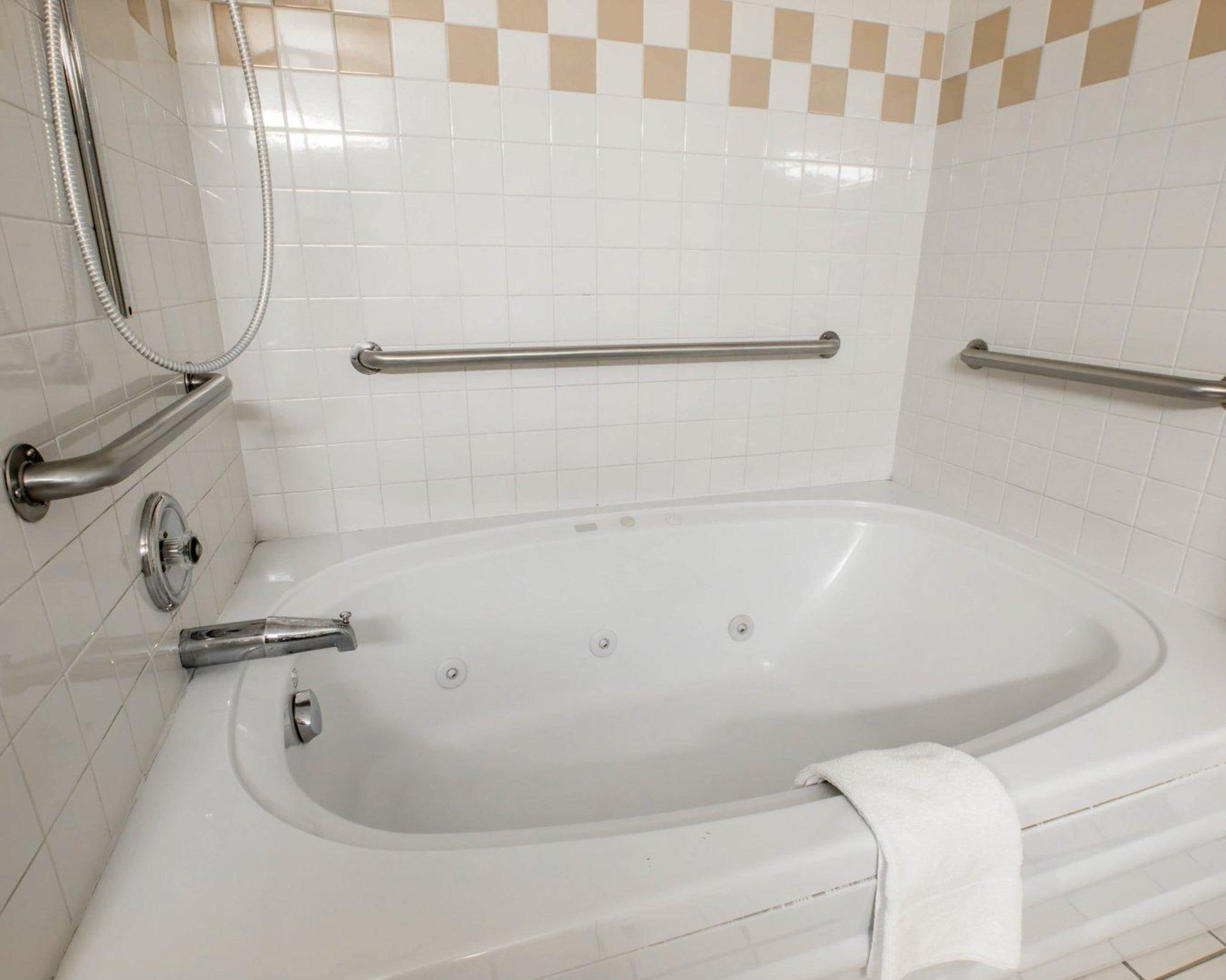 Photo - Quality Suites San Diego Otay Mesa