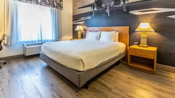 1 bedroom, premium bedding, down comforters, Select Comfort beds
