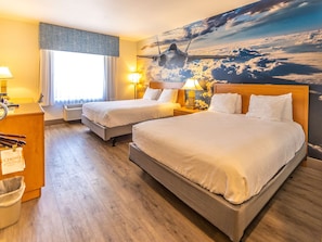 Zimmer, 2 Queen-Betten, barrierefrei, Nichtraucher | Hochwertige Bettwaren, Daunenbettdecken, Select-Comfort-Betten