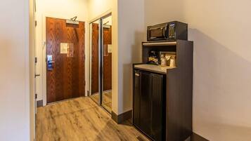 Premium bedding, down duvets, Select Comfort beds