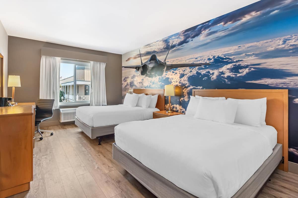 Chambre, 2 grands lits, accessible aux personnes à mobilité réduite, non-fumeurs | Literie de qualité supérieure, couette en duvet d'oie