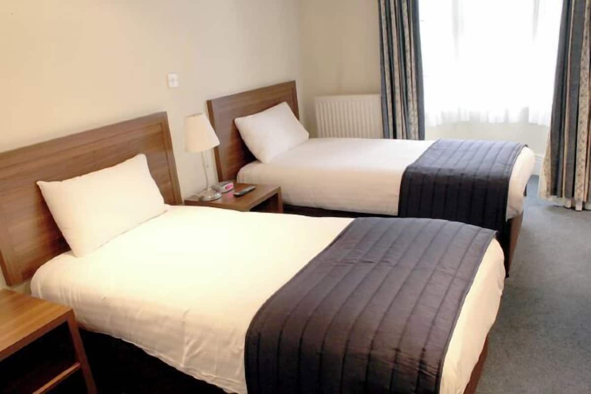 Bureau, Wi-Fi gratuit, draps fournis