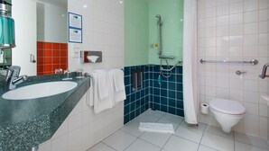 Standard Room, 1 King Bed, Accessible | Bathroom - Holiday Inn Express London - Vauxhall Nine Elms by IHG (London)