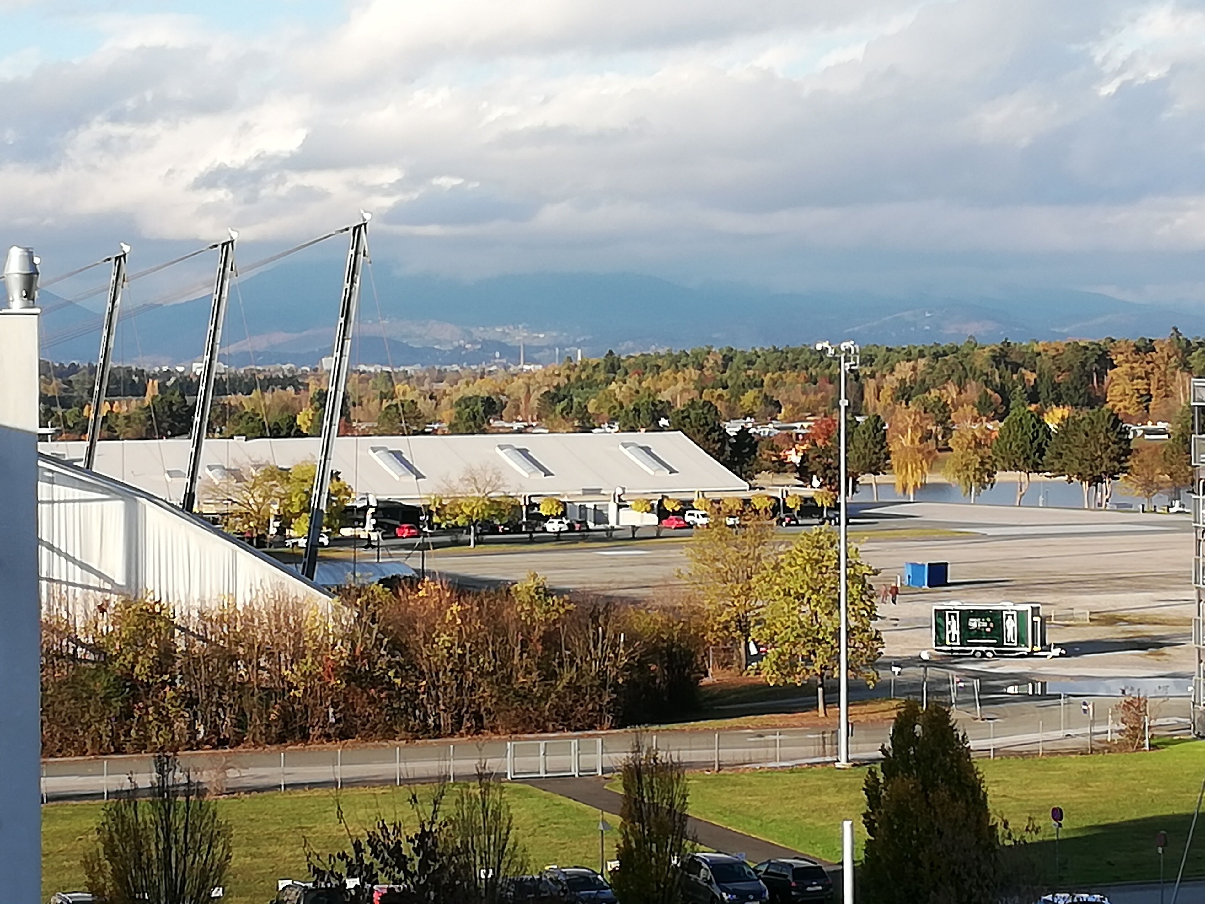 superior room, 1 king bed, non smoking | lake view