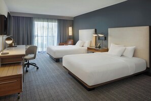 Premium bedding, in-room safe, desk, iron/ironing board