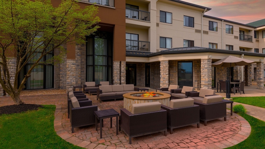 Courtyard by Marriott Springfield Airport