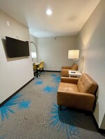 Studio Suite, 1 King Bed, Non Smoking | Desk, iron/ironing board, free WiFi, bed sheets