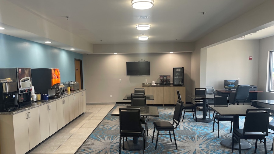 Days Inn by Wyndham Jefferson City