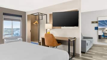 Standard Room, 1 King Bed, Non Smoking