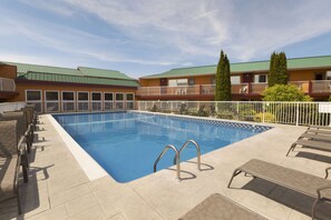 Indoor pool, seasonal outdoor pool