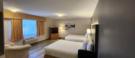 Deluxe-Zimmer, 2 Queen-Betten, Nichtraucher, Bergblick