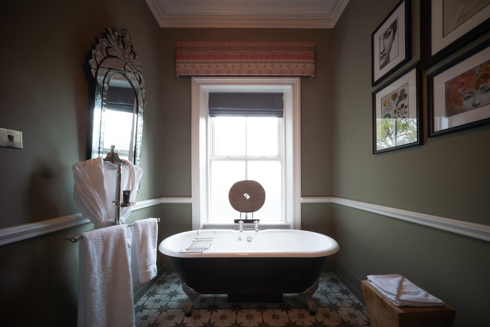 Eleven Didsbury Park by null