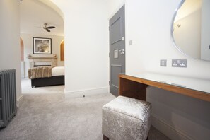 Superior Suite, 1 King Bed | 1 bedroom, premium bedding, minibar, individually decorated