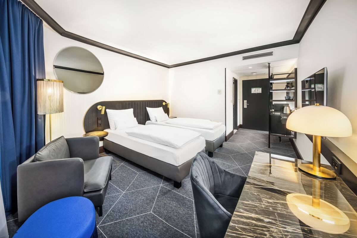 Exclusive Double Room | Hypo-allergenic bedding, in-room safe, individually decorated