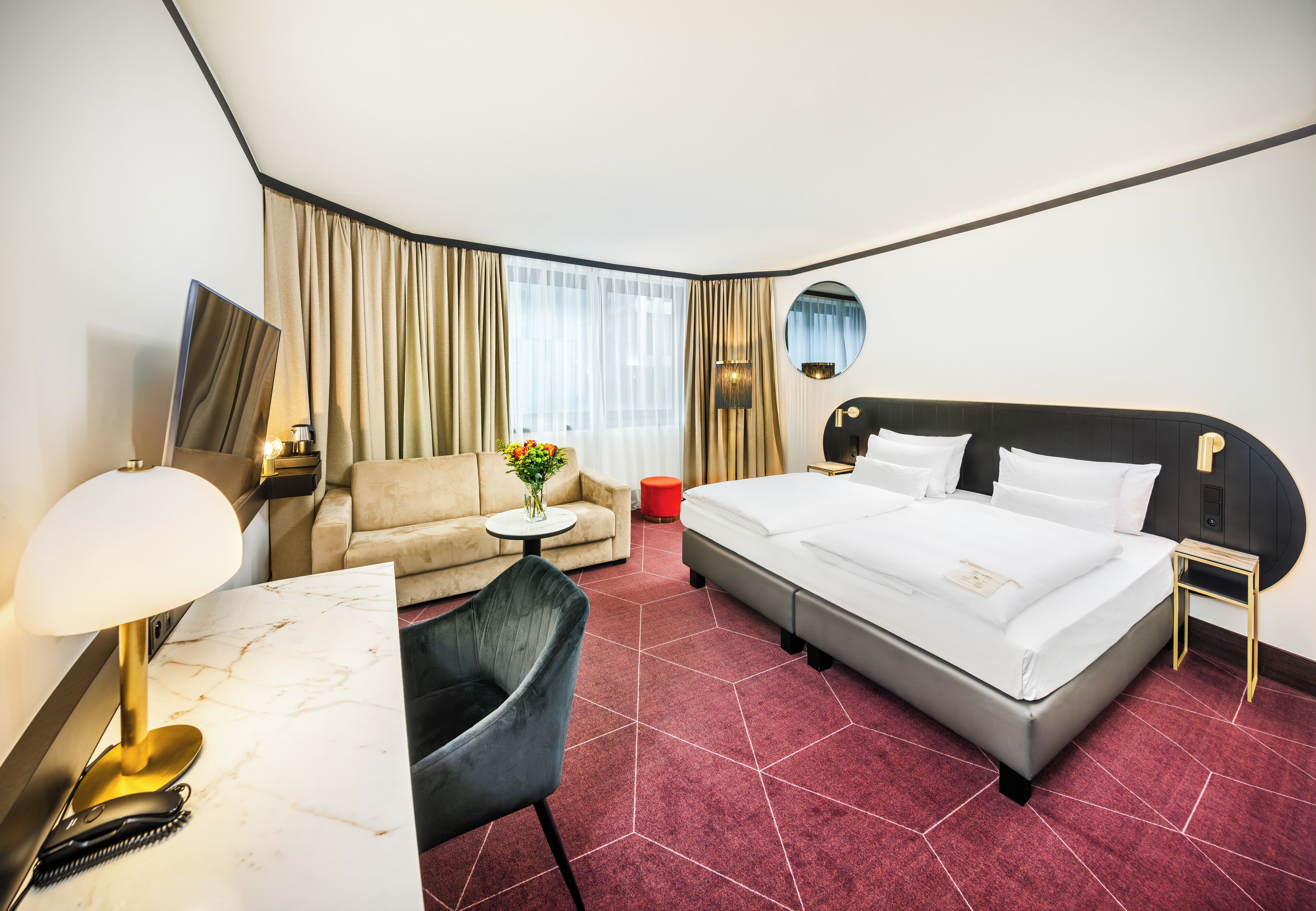 Hypo-allergenic bedding, in-room safe, individually decorated