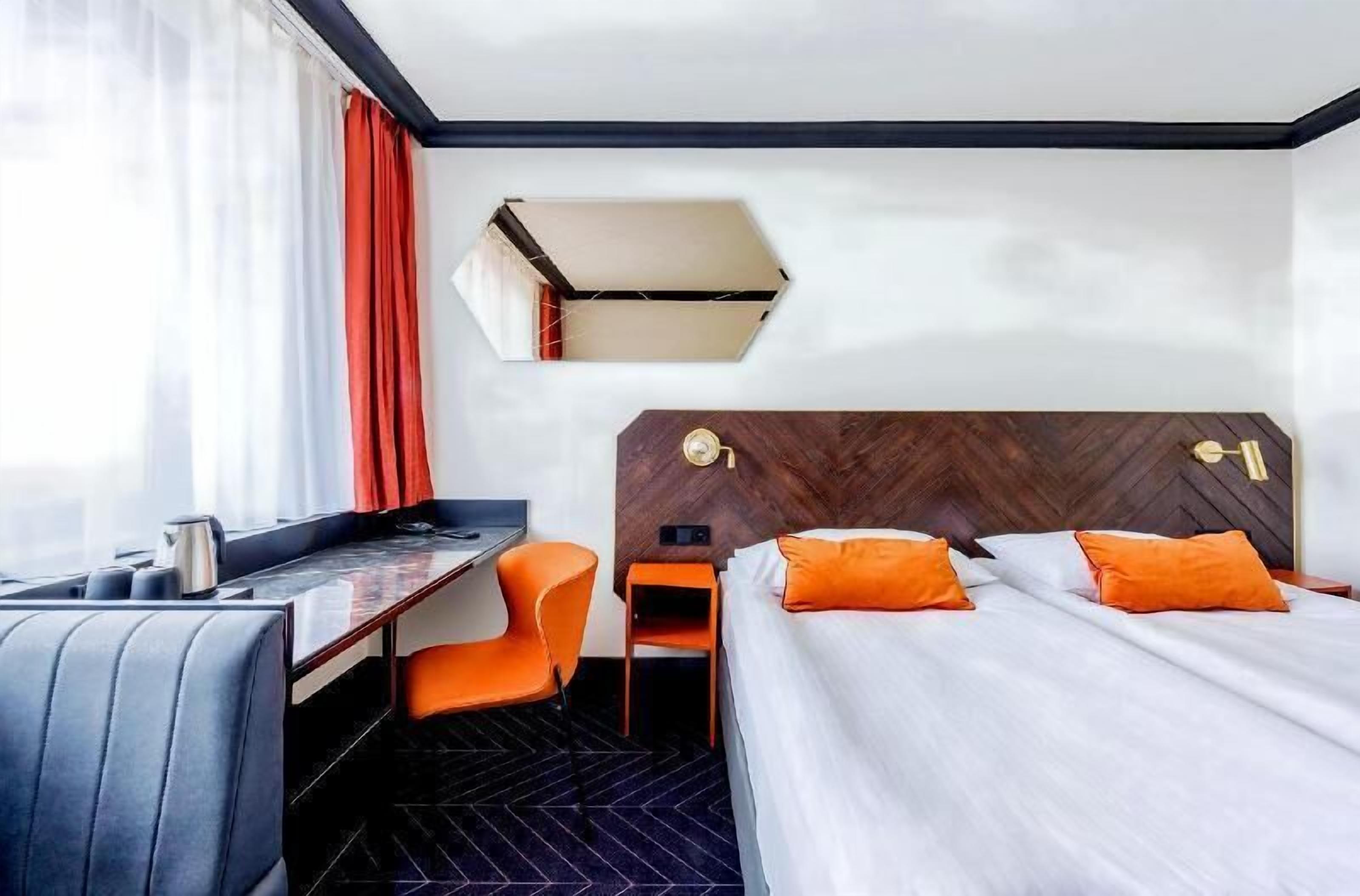 Roupas de cama antialérgicas, cofres nos quartos