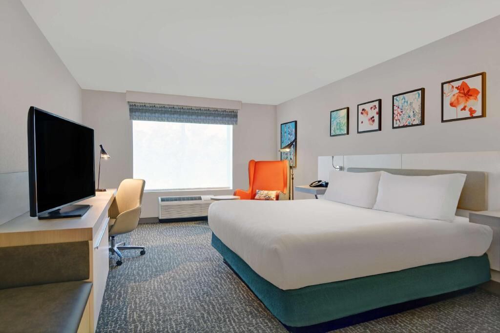 Premium bedding, down duvets, pillow-top beds, in-room safe