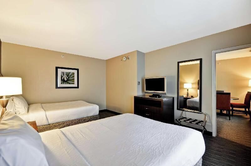 Premium bedding, Select Comfort beds, in-room safe, desk
